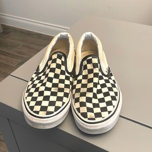 Checkerboard Slip On Vans used condition. size Men’s 6/ women’s 7.5